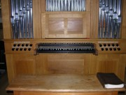 Temple de Giez. La console de l'orgue. Cliché personnel