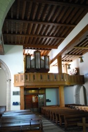 Vue de la nef depuis le choeur en direction de l'orgue. Cliché personnel