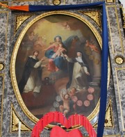 Tableau de l'autel secondaire gauche (thème du Rosaire). Cliché personnel