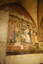 Restes de peintures murales du 15ème s. dans une chapelle. Cliché personnel
