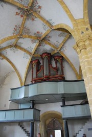 Vue de la nef en direction des tribunes et de l'orgue Walpen. Cliché personnel