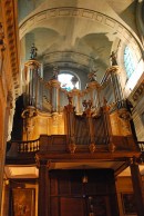 Vue de l'orgue restauré (en 2009) de l'église St-Nicolas-du-Chardonnet à Paris. Cliché personnel (début nov. 2009)