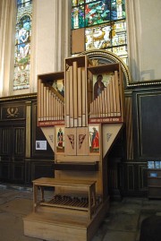 Un autre orgue de choeur, présent le 8 nov. 2009. Cliché personnel