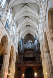 Vue des orgues depuis la nef. Cliché personnel