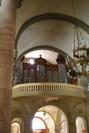Vue de l'orgue Kuhn (1905) du Sacré-Coeur de Montreux. Cliché personnel (avril 2010)
