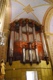 Le grand orgue de Roquevaire. Cliché personnel (sept. 2011)