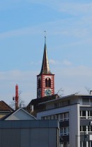 Depuis devant l'église catholique: vue en direction de la Stadtkirche. Cliché personnel