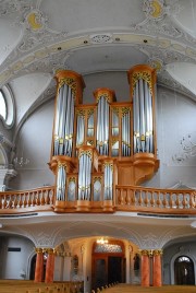Une vue de l'orgue Metzler de Saint-Nicolas. Cliché personnel