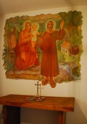 Autel de cette chapelle avec sa peinture murale. Cliché personnel