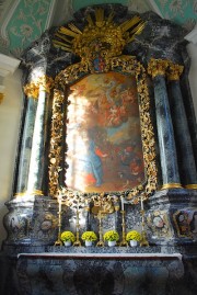 L'autel principal consacré à Ste Ida (1709). Cliché personnel