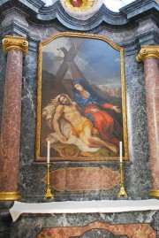 Un autel baroque de cette chapelle. Cliché personnel