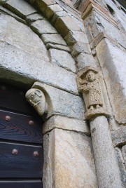 Vue partielle du portail Sud avec sculptures. Cliché personnel