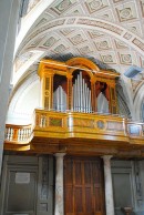 Vue de l'orgue de l'église de Coldrerio. Cliché personnel privé, mai 2014