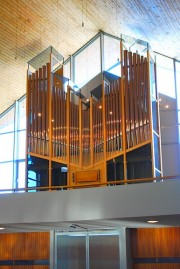 Autre vue de cet orgue du facteur R. Steiner. Cliché personnel