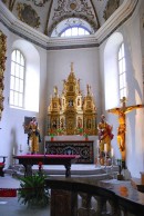 Vue du choeur avec son autel remarquable. Cliché personnel