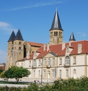 Vue de la Basilique de Paray-le-Monial. Cliché personnel (automne 2016)