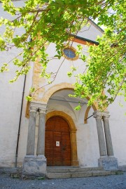 Vue de l'entrée de la Bürgerkirche de Visp. Cliché personnel