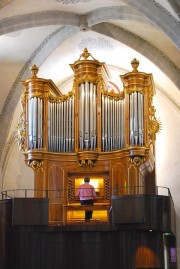 Autre vue de cet orgue avec son titulaire à l'oeuvre (Daniel Meylan). Cliché personnel (2018)