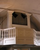 Petit orgue italien du 19ème s. à Gerra-Gambarogno. Restauration par le facteur Felsberg. Cliché personnel (sept. 2007)