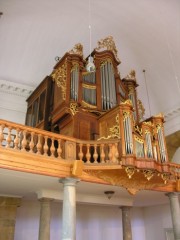 L'orgue Potier (1767) restauré par la Manufacture de St-Martin (2007). Cliché personnel
