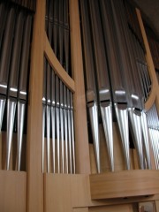 Autre détail de la façade de l'orgue d'Oberwil. Cliché personnel