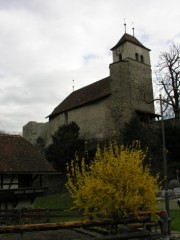 Vue de l'église de Ringgenberg. Cliché personnel (avril 2008)