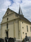 Eglise de Hirsingue. Cliché personnel (juin 2008)