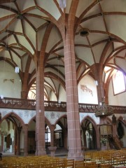 Vue magnifique de l'église-halle gothique de St. Leonhard. Cliché personnel