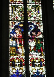 Autres détails du grand vitrail du transept droit. Cliché personnel