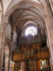 Vue du Grand Orgue Silbermann depuis la nef. Cliché personnel