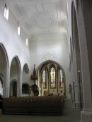 Vue intérieure de l'église. Cliché personnel (sept. 2008)