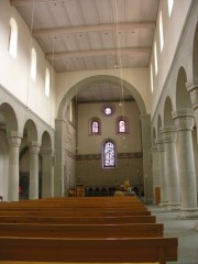 Vue intérieure de l'église. Cliché personnel