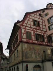 Une maison de Stein am Rhein juste en face de l'église. Cliché personnel