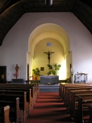 Eglise catholique de Cernier. Vue intérieure. Cliché personnel
