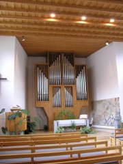 Moutier, Temple allemand. La nef et l'orgue. Cliché personnel