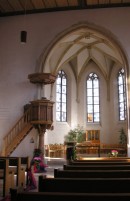 Vue intérieure de cette église (orgue de choeur au fond). Cliché personnel (oct. 2008)