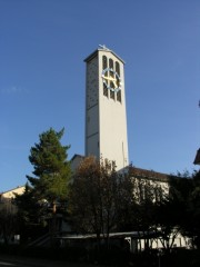 Eglise catholique de Pratteln. Cliché personnel (oct. 2008)