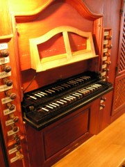 Vue de la console de l'orgue. Cliché personnel