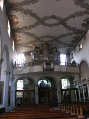 Vue de la nef en direction des orgues. Cliché personnel 2008