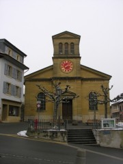 Vue du Temple de La Sarraz. Cliché personnel (fév. 2009)