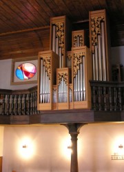 Autre vue de l'orgue Kuhn d'Auvernier. Cliché personnel