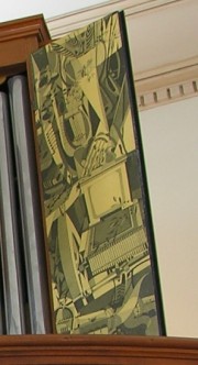 Vue du volet droit de l'orgue avec son décor de Lermite. Cliché personnel
