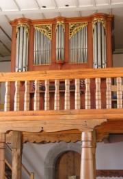 Autre vue de l'orgue de Gampelen. Cliché personnel