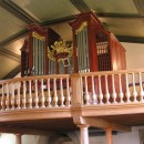 Orgue de l'église réformée d'Ins (Anet). Cliché personnel Orgue de l'église réformée d'Ins (Anet). Cliché personnel