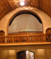 Une vue rapprochée de l'orgue. Cliché personnel