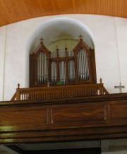 Vue de l'orgue. Admirer l'intégration de l'instrument dans l'architecture. Cliché personnel