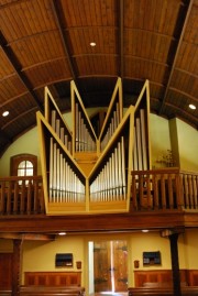 Autre vue de l'orgue Kuhn. Cliché personnel