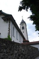 Vue de l'église paroissiale de Flüelen. Cliché personnel (mai 2009)