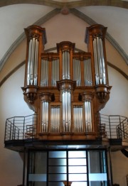 Vue de face de l'orgue Felsberg. Cliché personnel