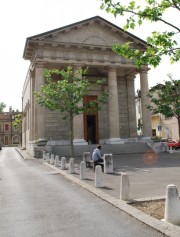 Vue du Temple de Carouge. Cliché personnel (mai 2009)